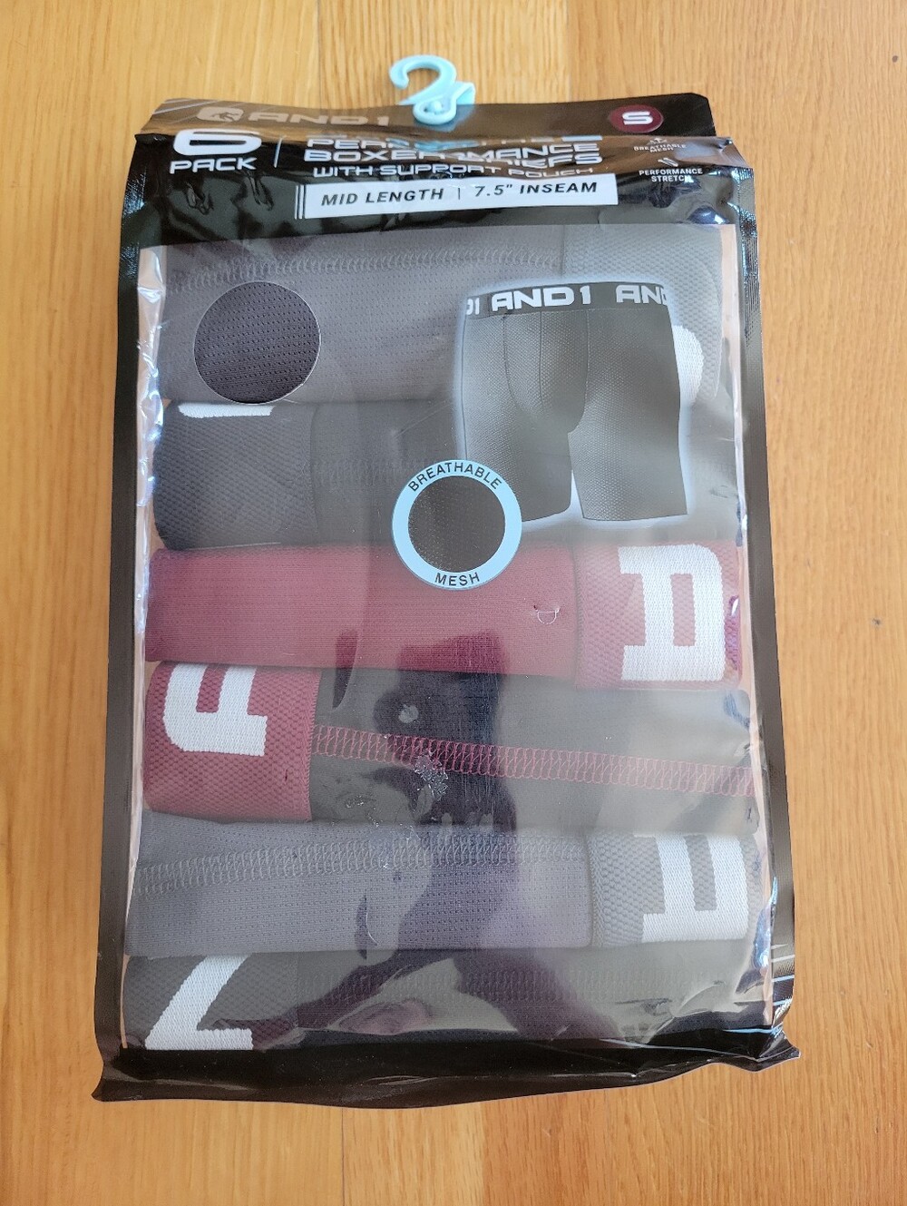 New mens size small boxer briefs